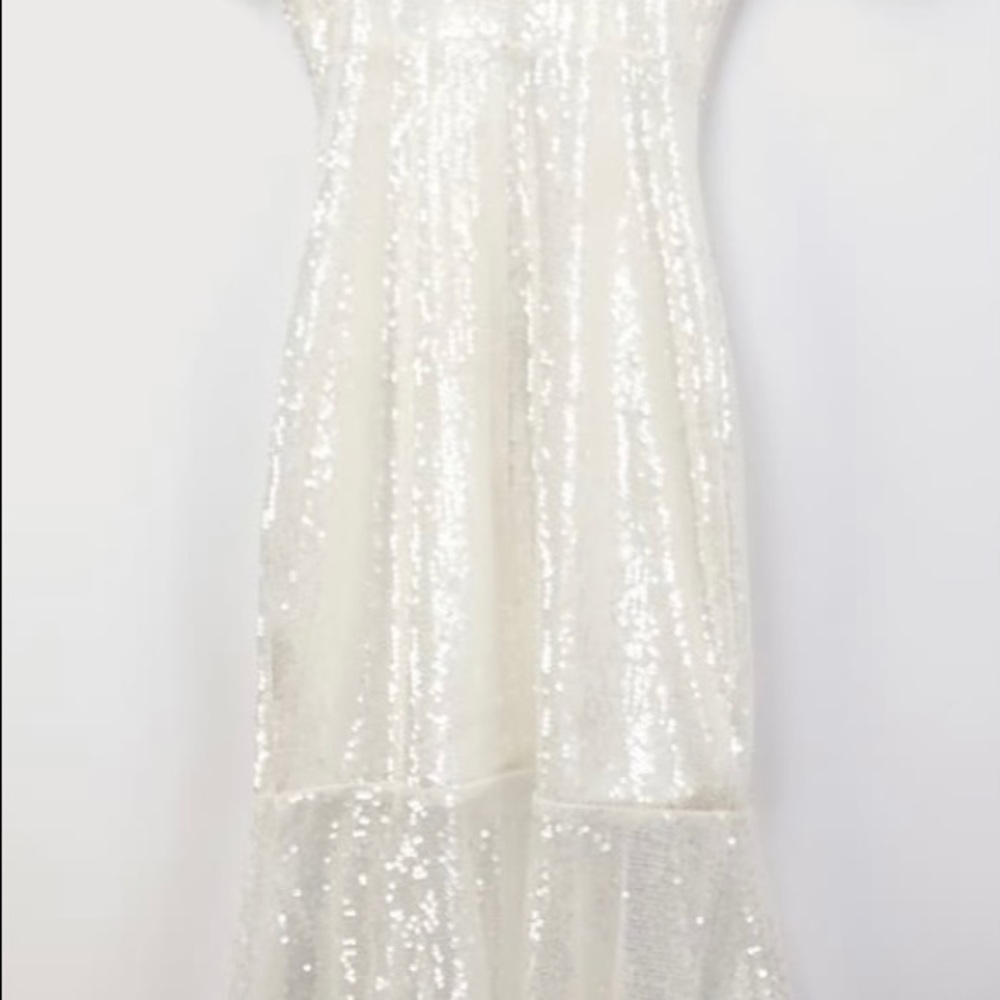 Maximum Sparkle White Sequin Flutter Sleeve Midi … - image 8